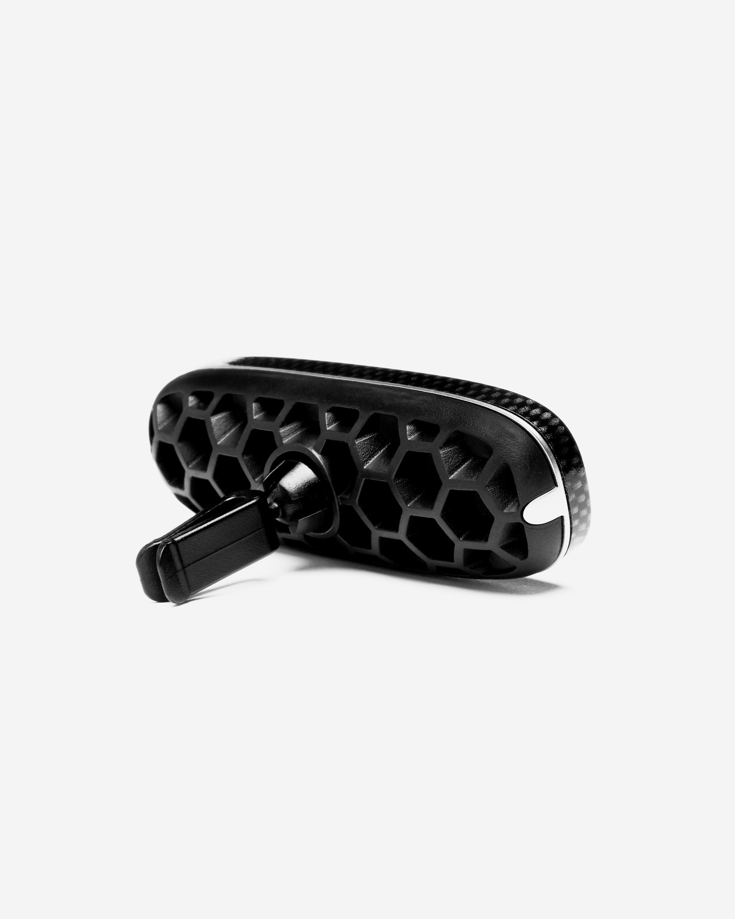 Salimbeni car diffuser with a carbon fibre cover, designed by Michele Venisti, view 2