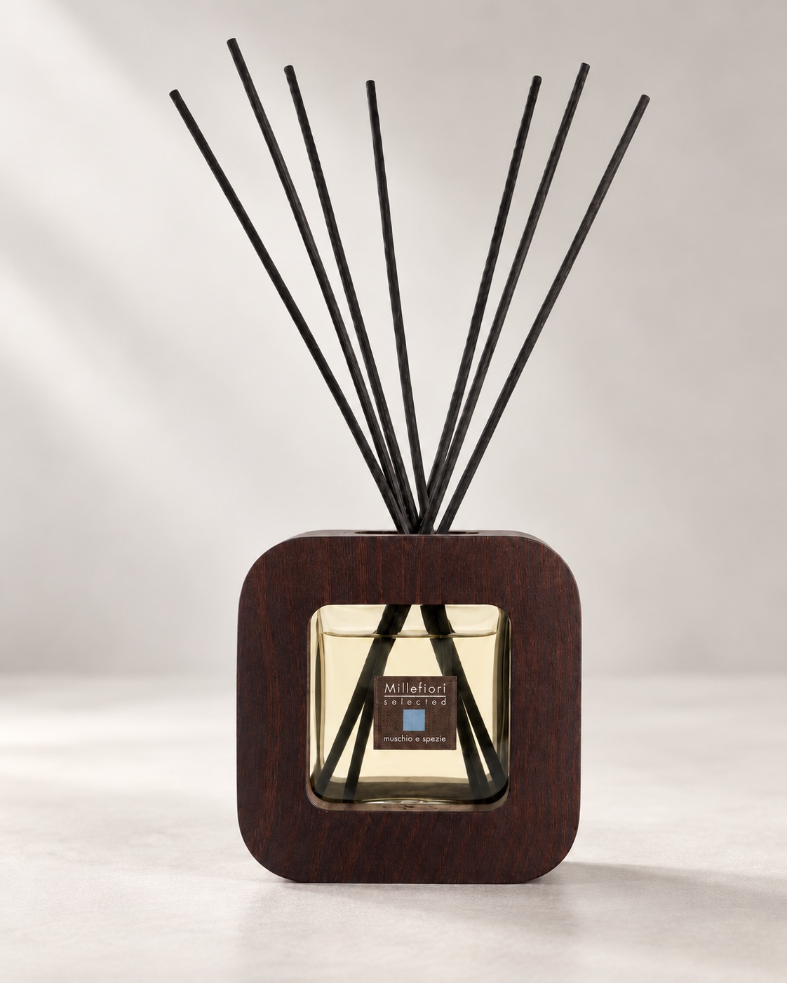Frame Wood. Profumatore per ambienti. — design di prodotto di Michele Venisti